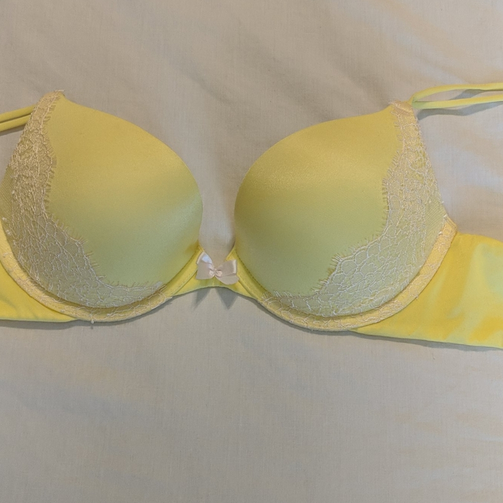 Victoria Secret Very Sexy Push-up